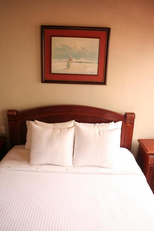 מנטה Hotel Maria Isabel מראה חיצוני תמונה