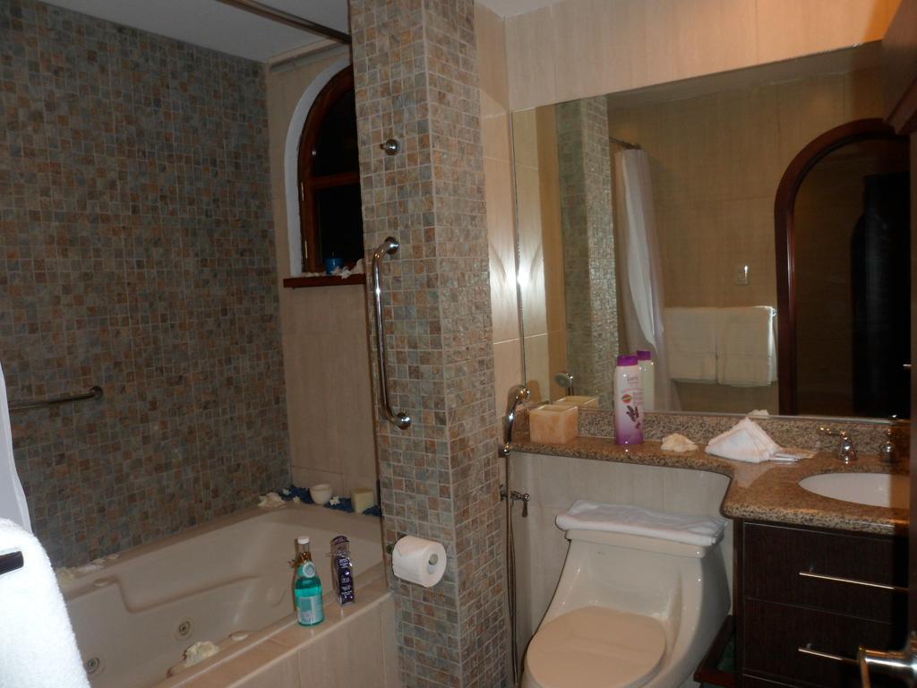 מנטה Hotel Maria Isabel מראה חיצוני תמונה