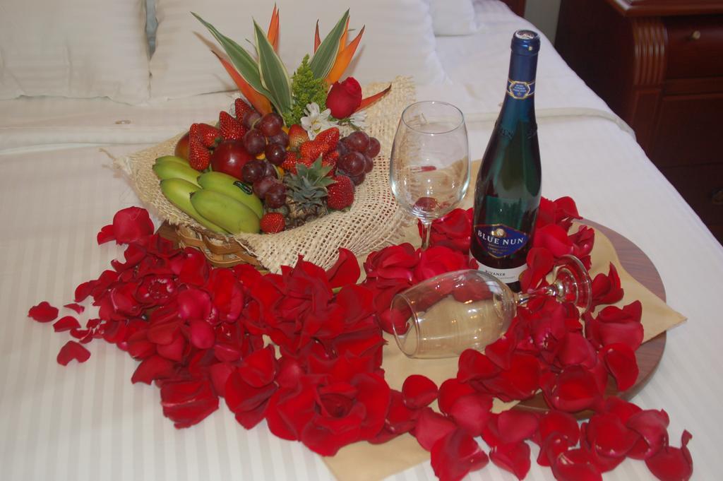 מנטה Hotel Maria Isabel מראה חיצוני תמונה
